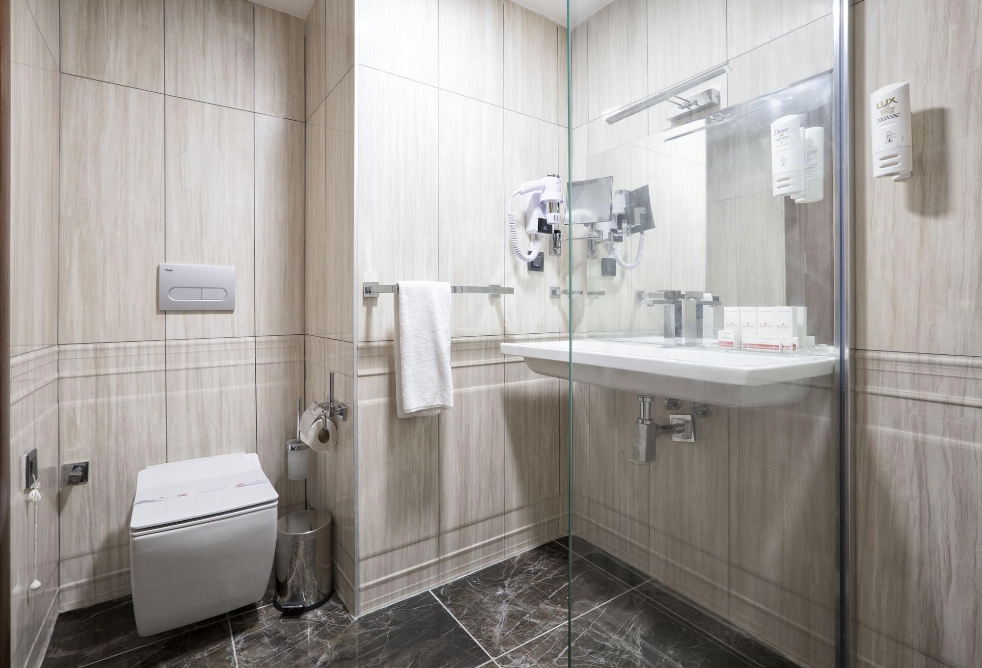 Ramada Hotel By Wyndham Edirne Esterno foto