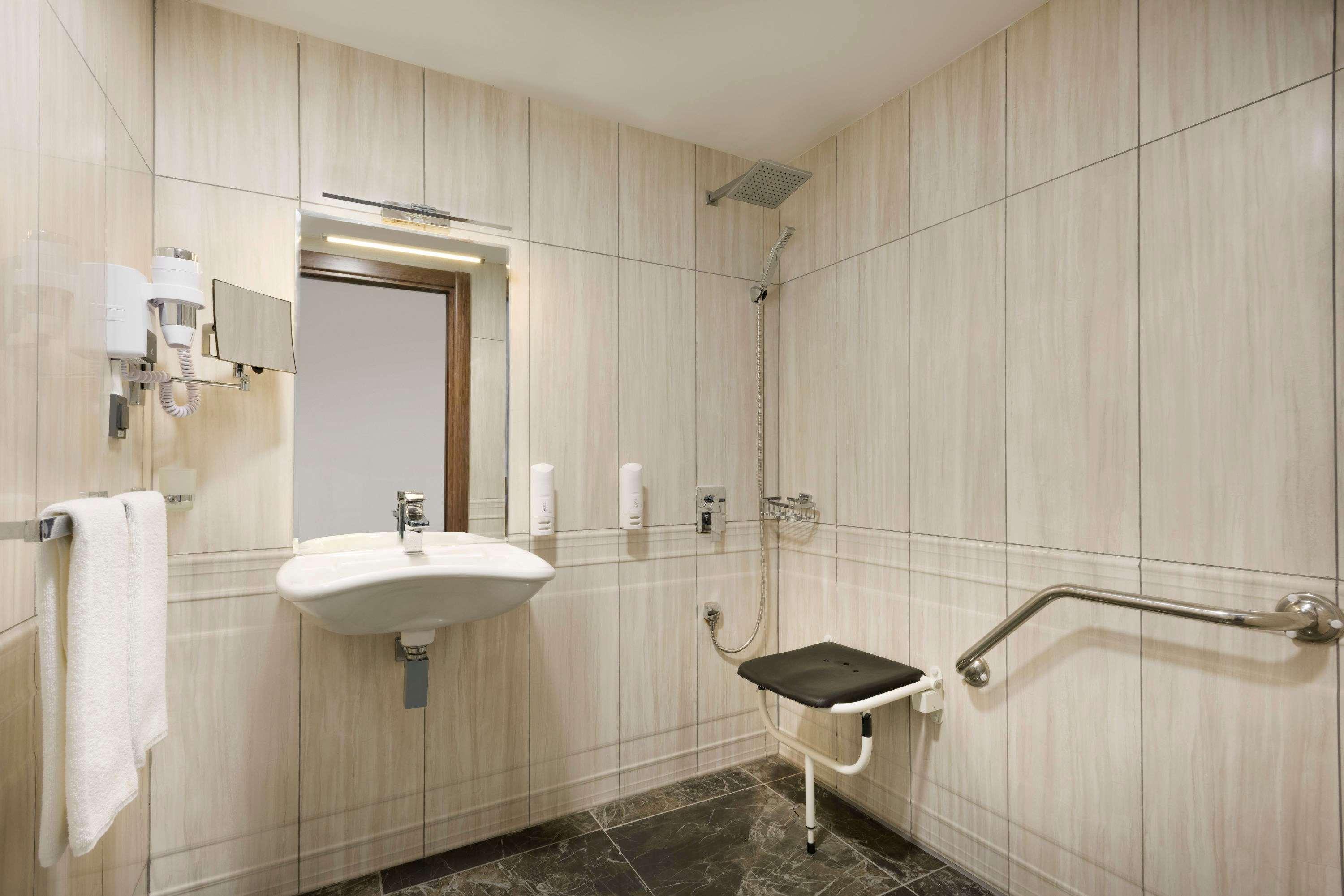 Ramada Hotel By Wyndham Edirne Esterno foto