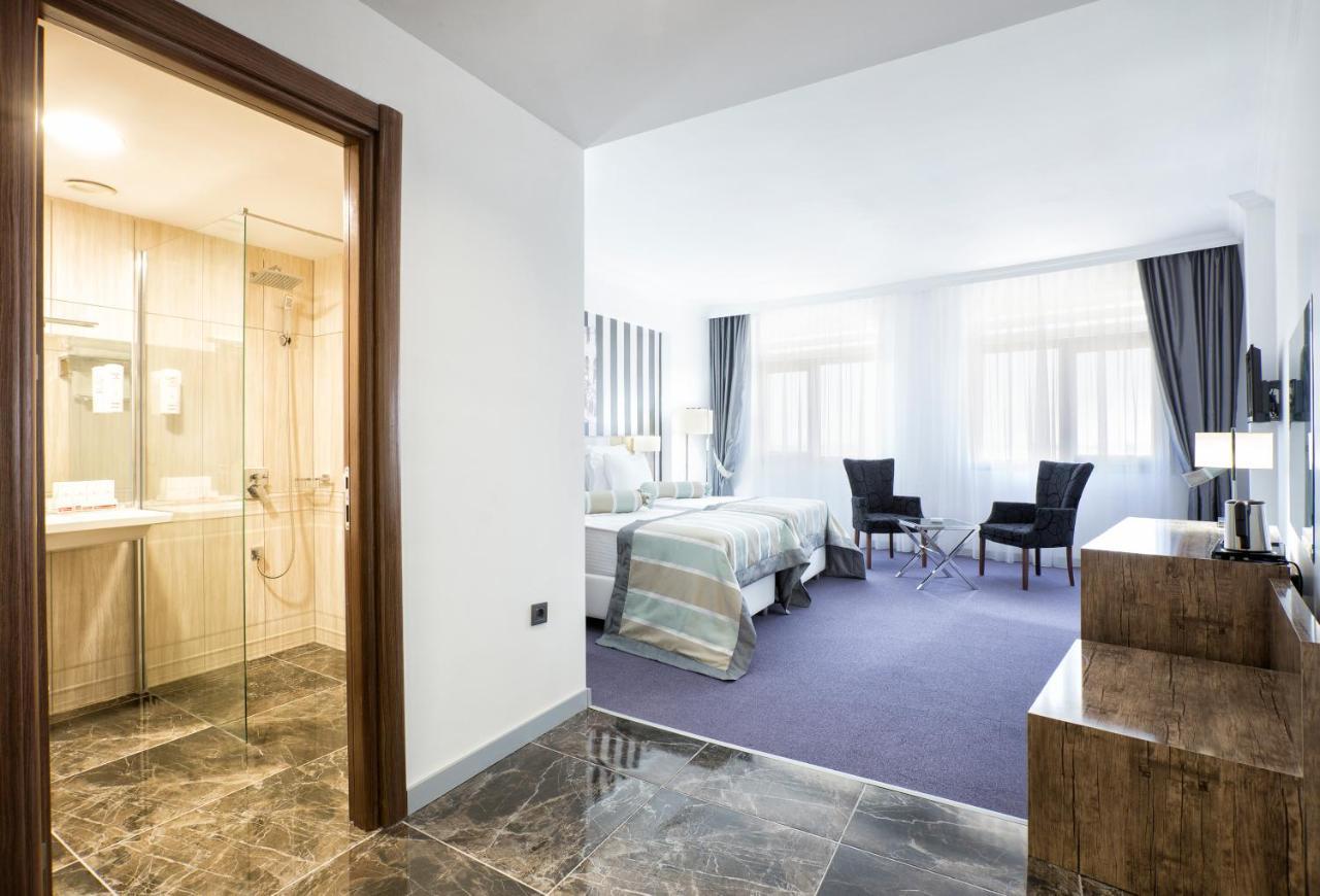 Ramada Hotel By Wyndham Edirne Esterno foto